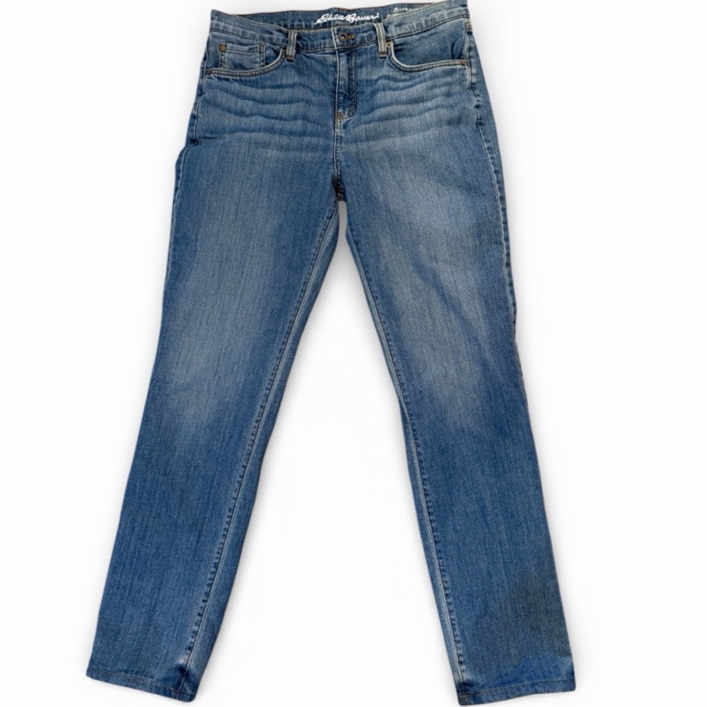Eddie Bauer Jeans, size 8, Mid Rise Boyfriend, Straight Leg